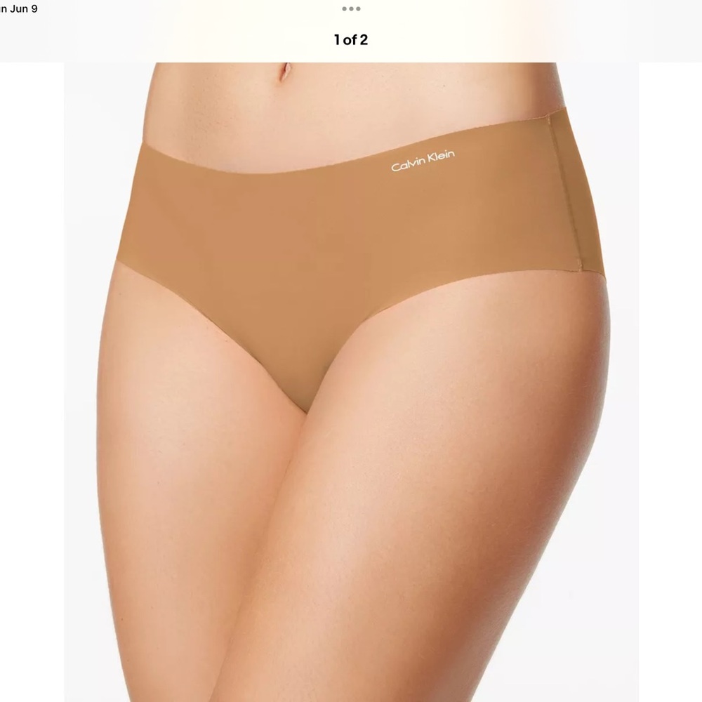 Invisibles Hipster Underwear by Calvin Klein. NWT in size M!